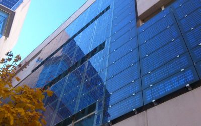 Ventanas solares para reducir la huella de carbono de las ciudades