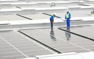 Las ventajas de las placas solares de vidrio